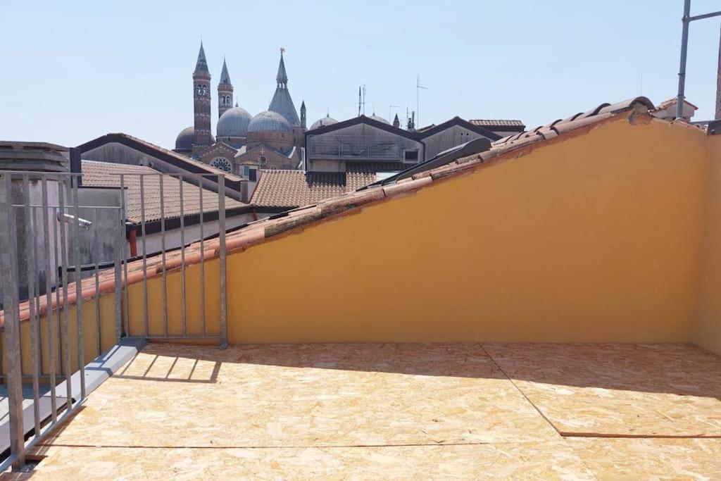 Residenza Subitosanto "Gigliola" 9A - Bilocale Con Terrazzo Esclusivo Cupola Basilica Di Sant'Antonio- Lägenhet Padua Exteriör bild